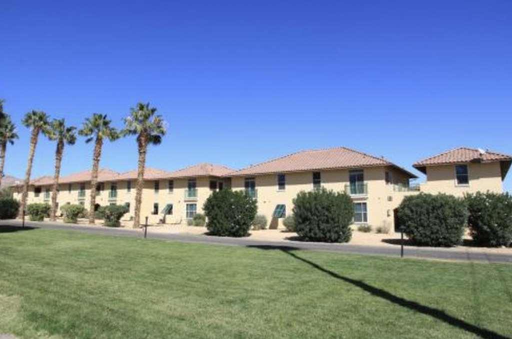 On-Base Suites Fort Irwin Buitenkant foto