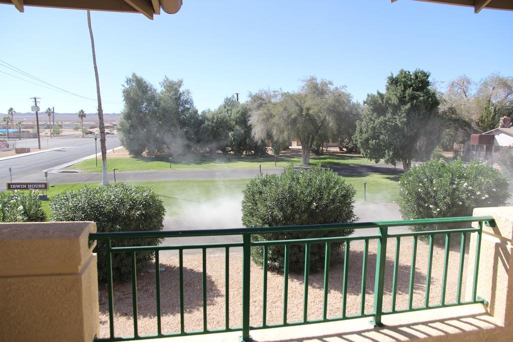 On-Base Suites Fort Irwin Buitenkant foto